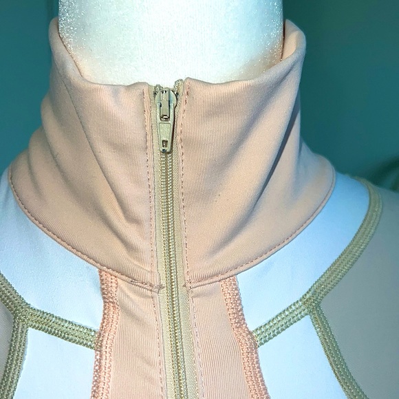Vimmia x CB Half Zip Pullover Top in Conch - Picture 10 of 16